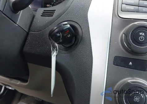 2013 Ford Explorer z USA, uszkodzony, nr VIN 1FM5K8B85DGC76877